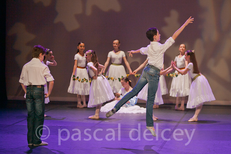 048-20ans2012